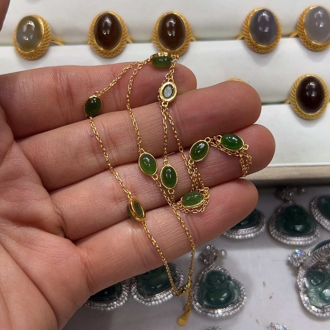 和田玉颈饰银S925镶嵌爱*儿