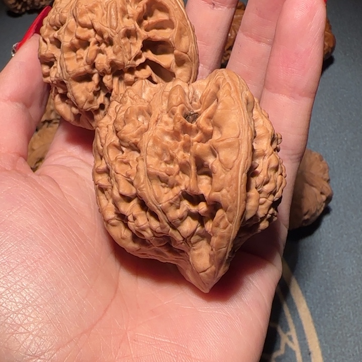 ༺***༻吊坠文玩核桃fgghhhj