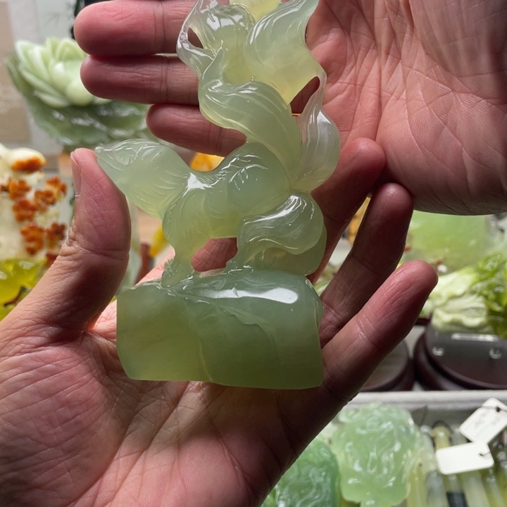 李***蛇纹石玉未镶嵌四大名玉手把