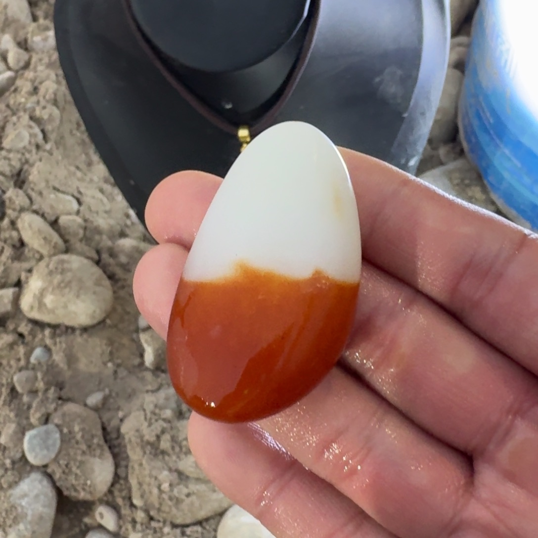 精品无镶嵌小吊坠