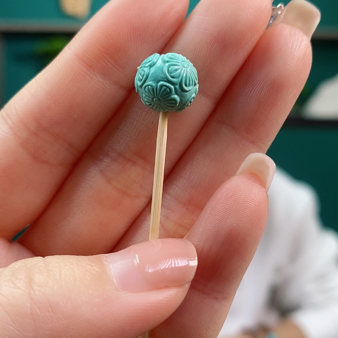 未镶嵌绿松石珠宝奇石