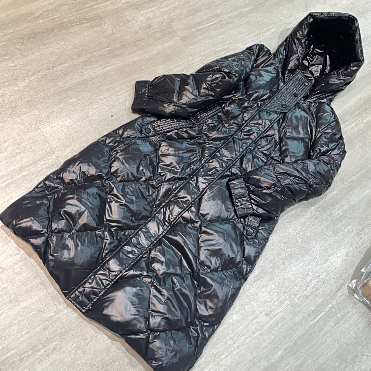 连帽时尚秋冬中长款厚款大菱格长袖羽绒服-果梓1028