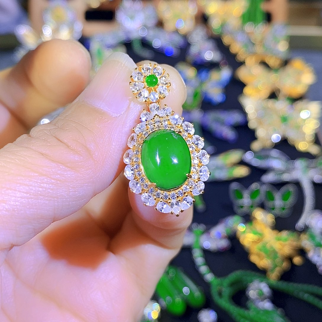 吊坠(不含链)银S925镶嵌翡翠