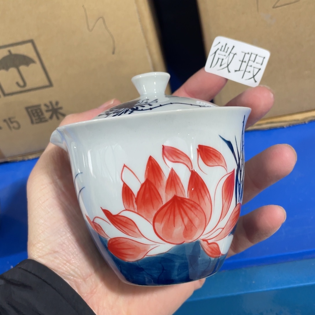 釉下手绘茶具微瑕