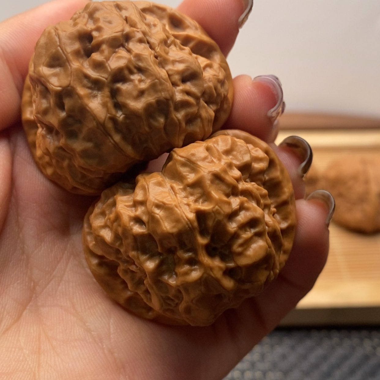 【闪购商品】文玩核桃吊坠八腿八眼边41