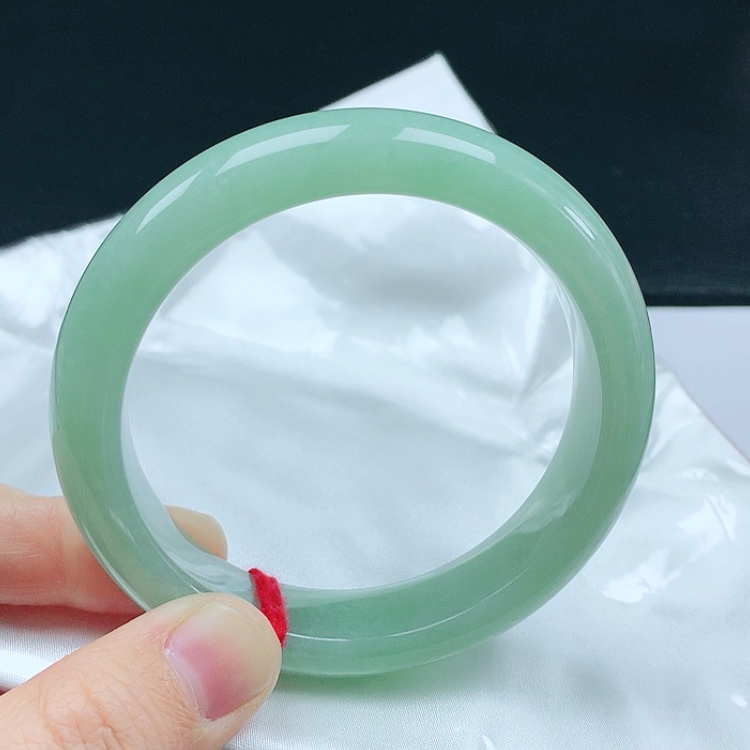 【闪购商品】翡翠手镯未镶嵌天然翡翠手镯