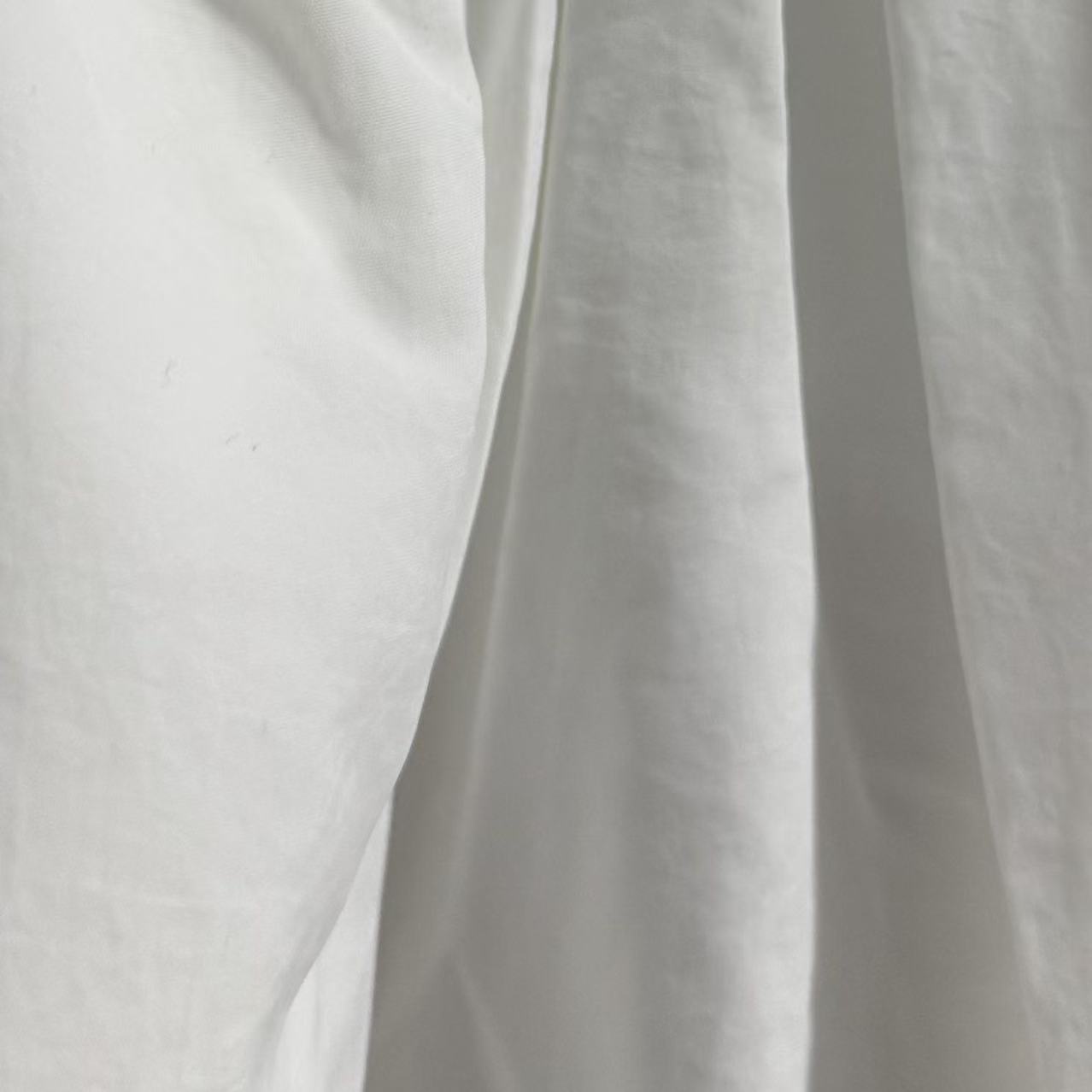 ｛귤 언니｝co超薄显瘦不规则花朵半身裙