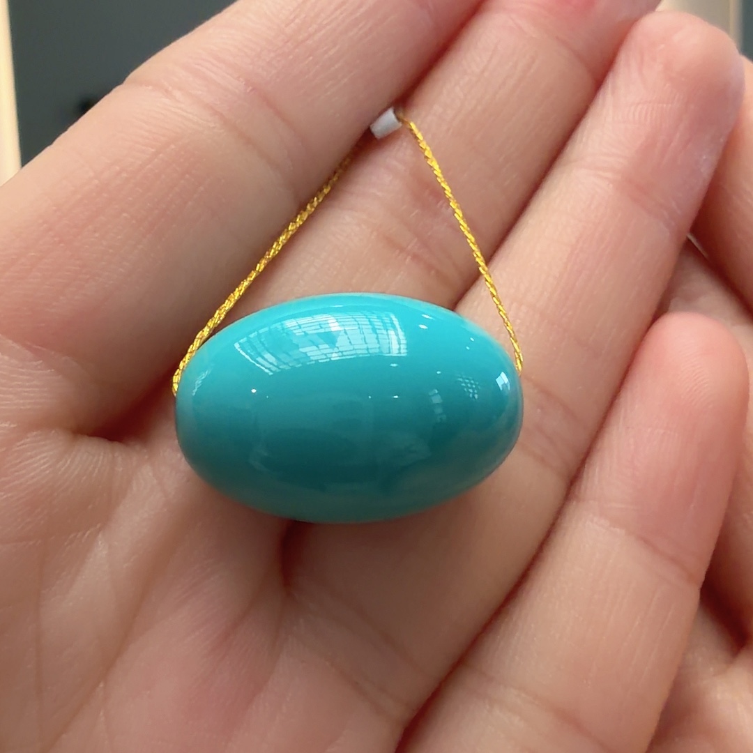 绿松石未镶嵌颈饰