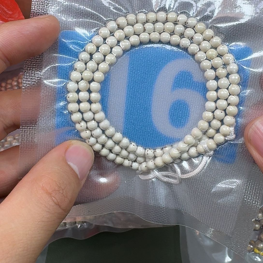 星月菩提吊坠5圆珠脖挂。   16