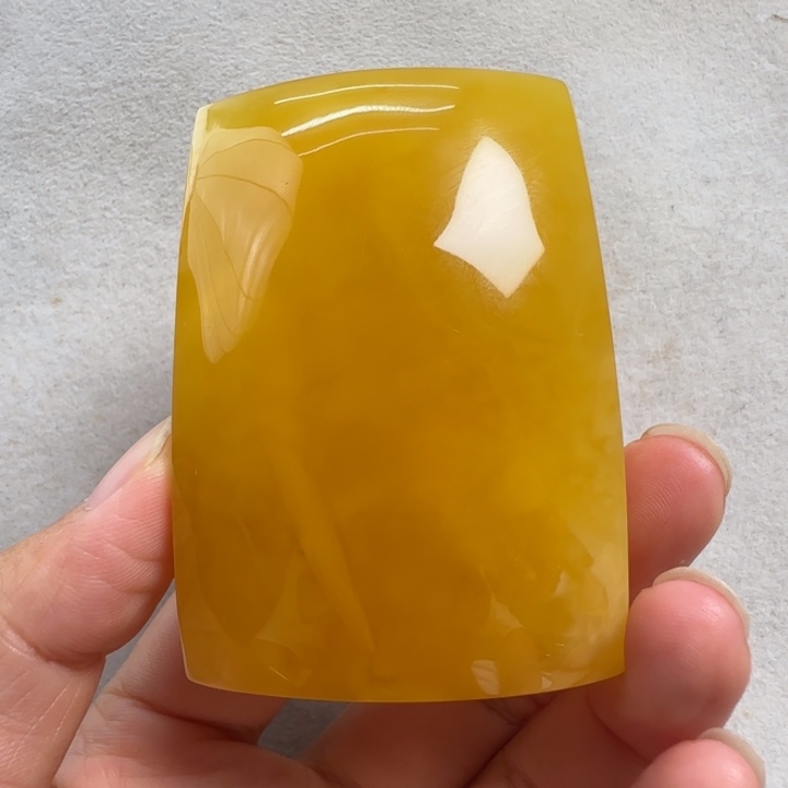 未镶嵌蜜蜡珠宝奇石