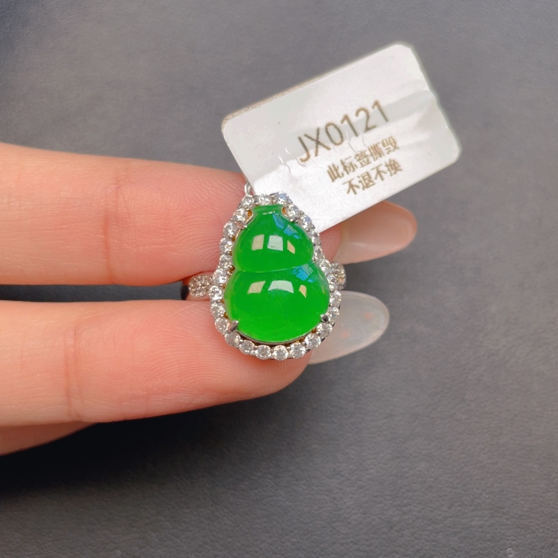 【闪购商品】吊坠(不含链)银S925镶嵌翡翠马**胎