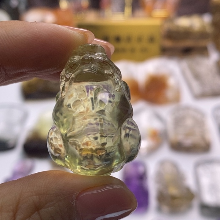 水晶颈饰未镶嵌朝**游