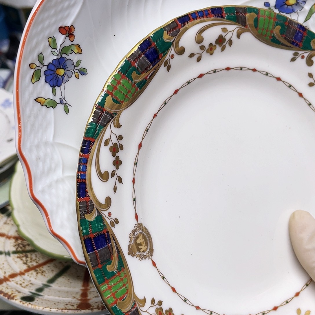 文***丽鹿屋家的美丽瓷器呀