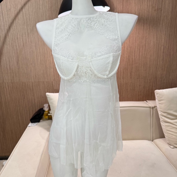 白色蕾丝睡裙镂空露背睡裙套装