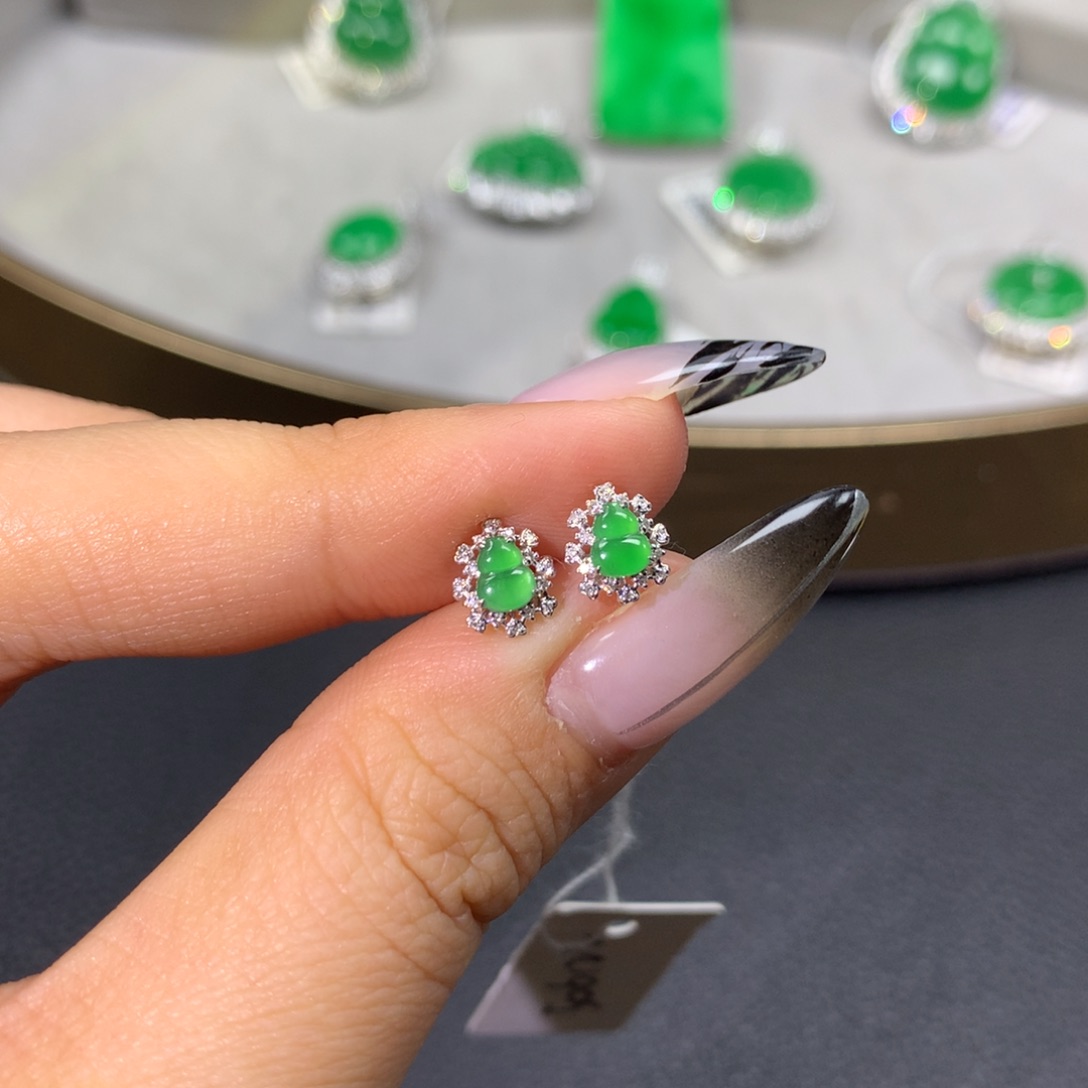 翡翠耳饰18K金镶嵌翡翠