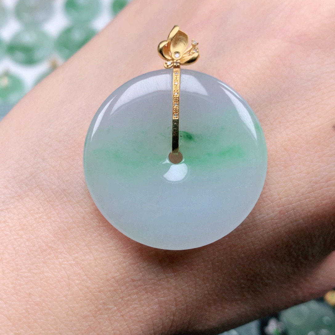 翡翠吊坠(不含链)18K金镶嵌