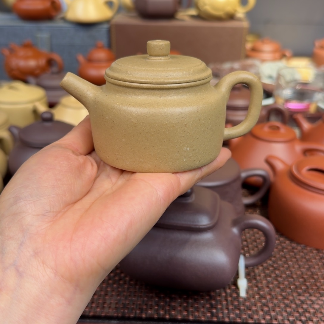 本山绿泥茶壶梨皮150毫升左右