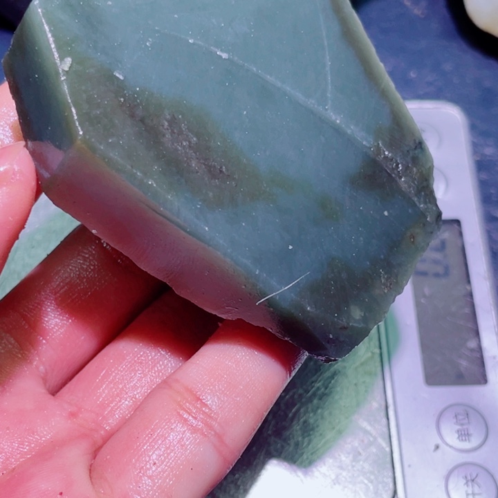 和田玉（糖玉）未镶嵌珠宝半成品