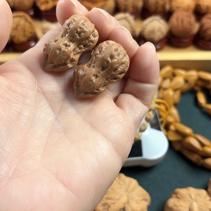 文玩核桃吊坠妍*云朵468