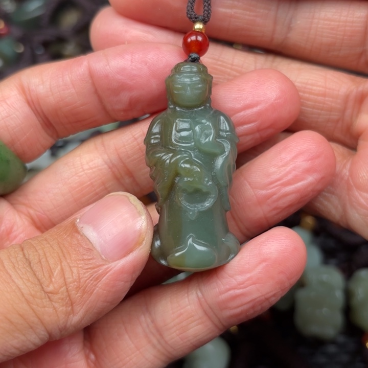 和田玉吊坠未镶嵌