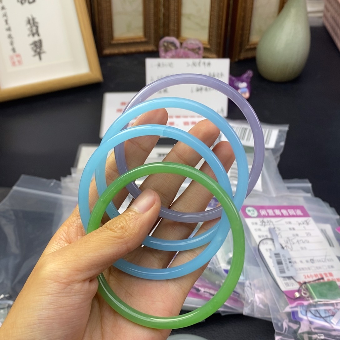 翡翠手镯未镶嵌1111111111