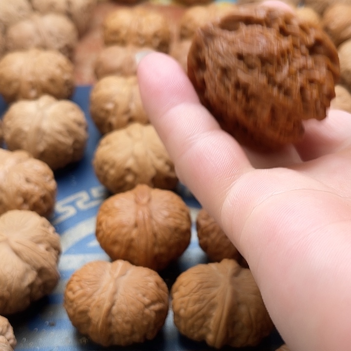 把件桃核笑****?核桃42