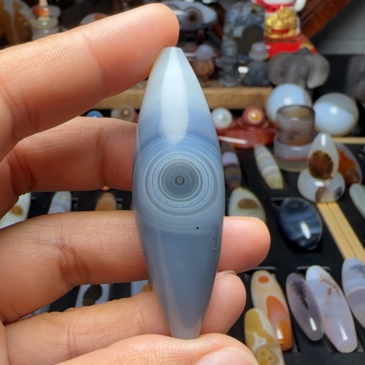 老***張玛瑙/玉髓未镶嵌颈饰