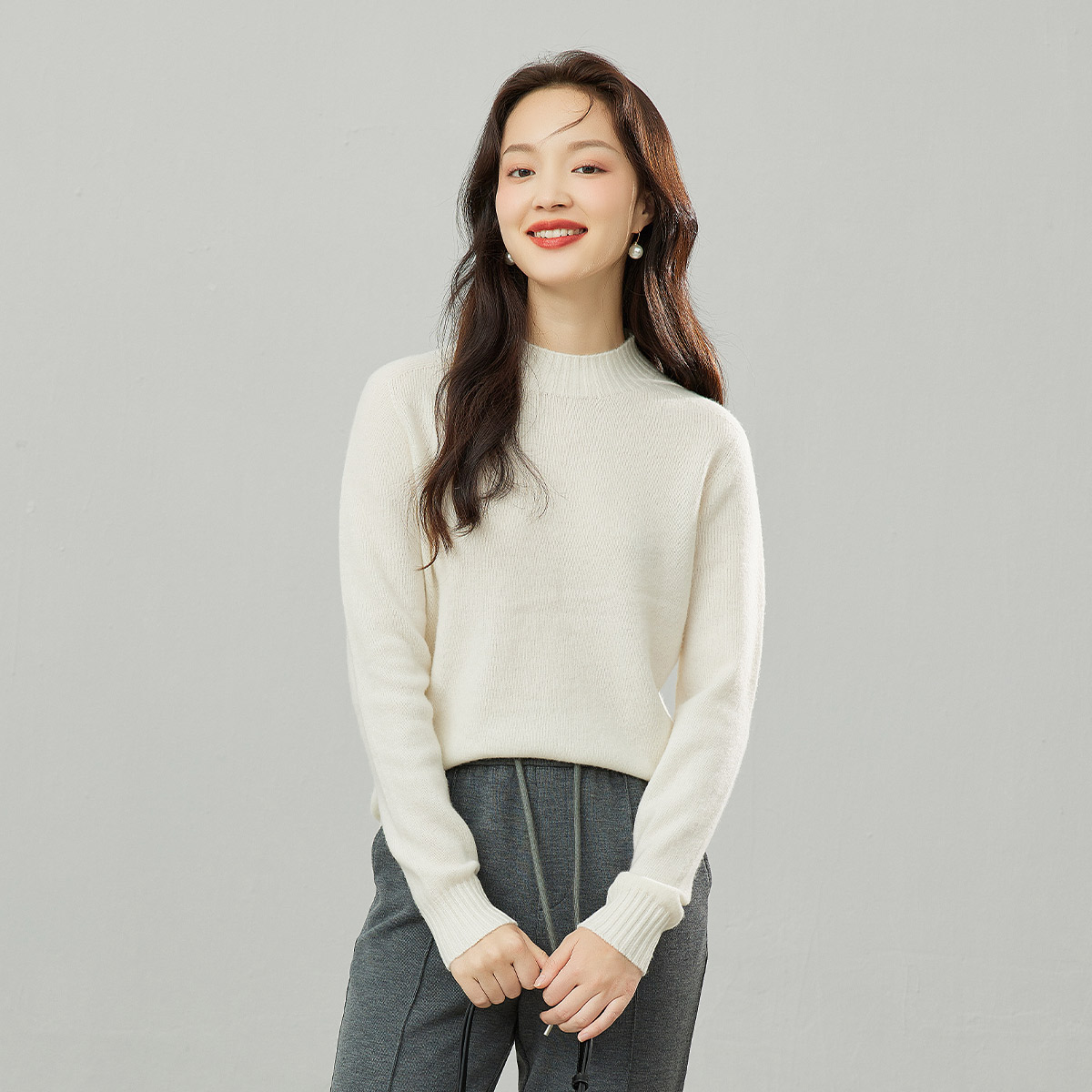 【林一专属】朗文斯汀时尚纯色半高领毛针织衫LDYZ25102027B