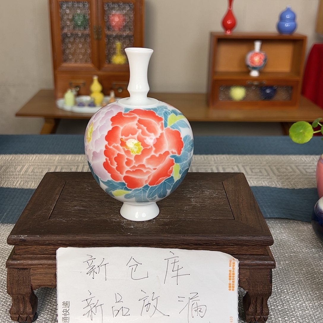 摆件景德镇陶瓷研究所学会