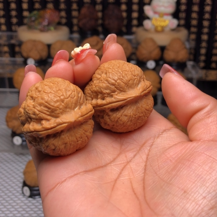 橄榄核吊坠9金钱蟒元宝