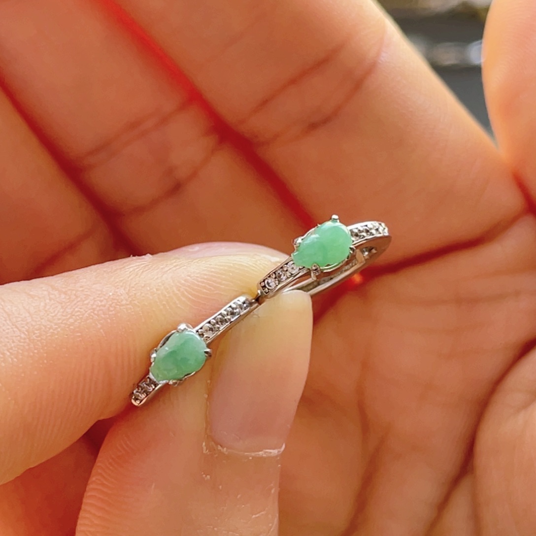 翡翠颈饰银S925镶嵌一只有纹