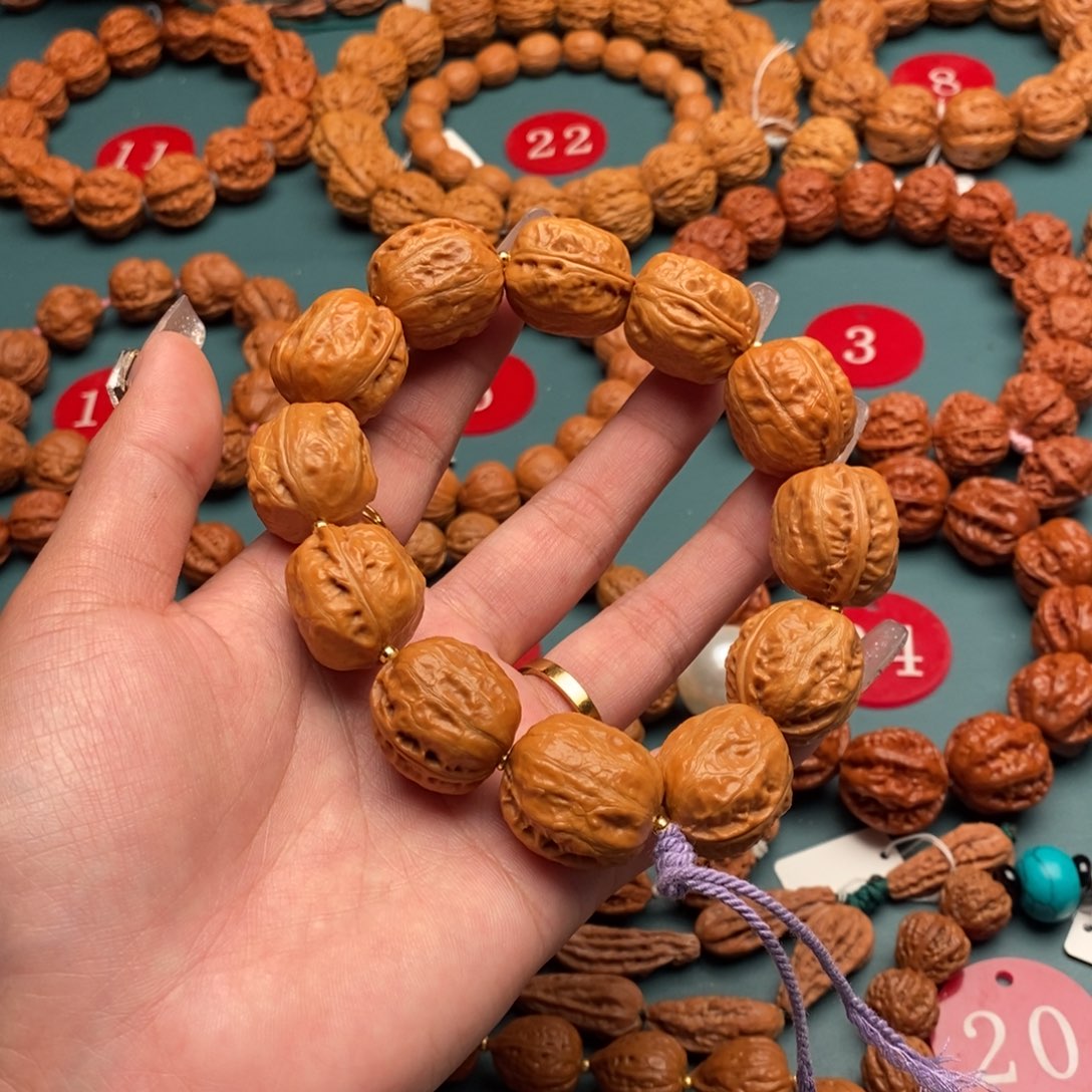 文玩核桃手串方糖