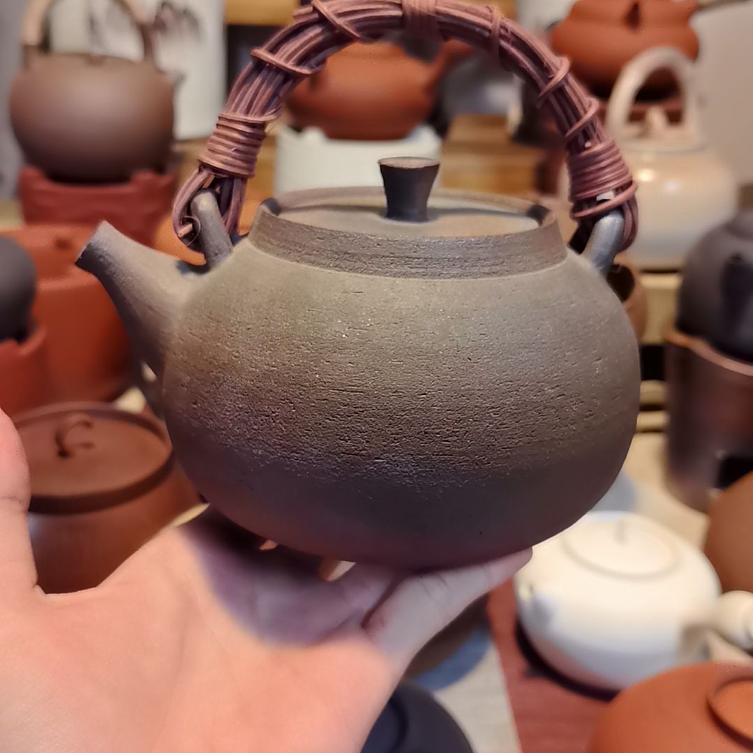 六***月红泥11111111111111