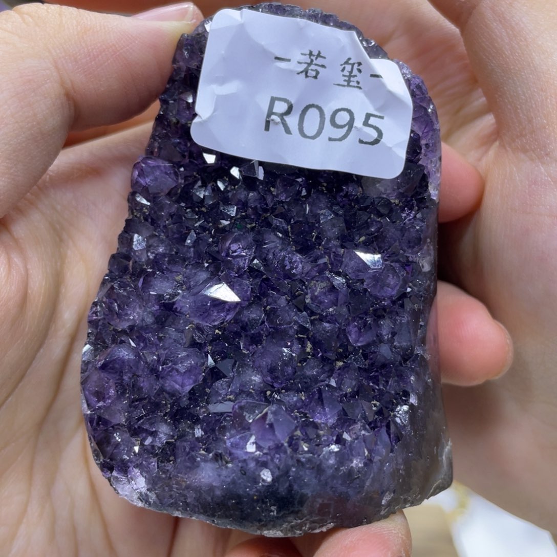 未镶嵌紫晶大型摆件（非配饰）乌拉圭紫水晶摆件r95