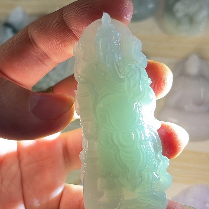 定制翡翠未镶嵌翡翠