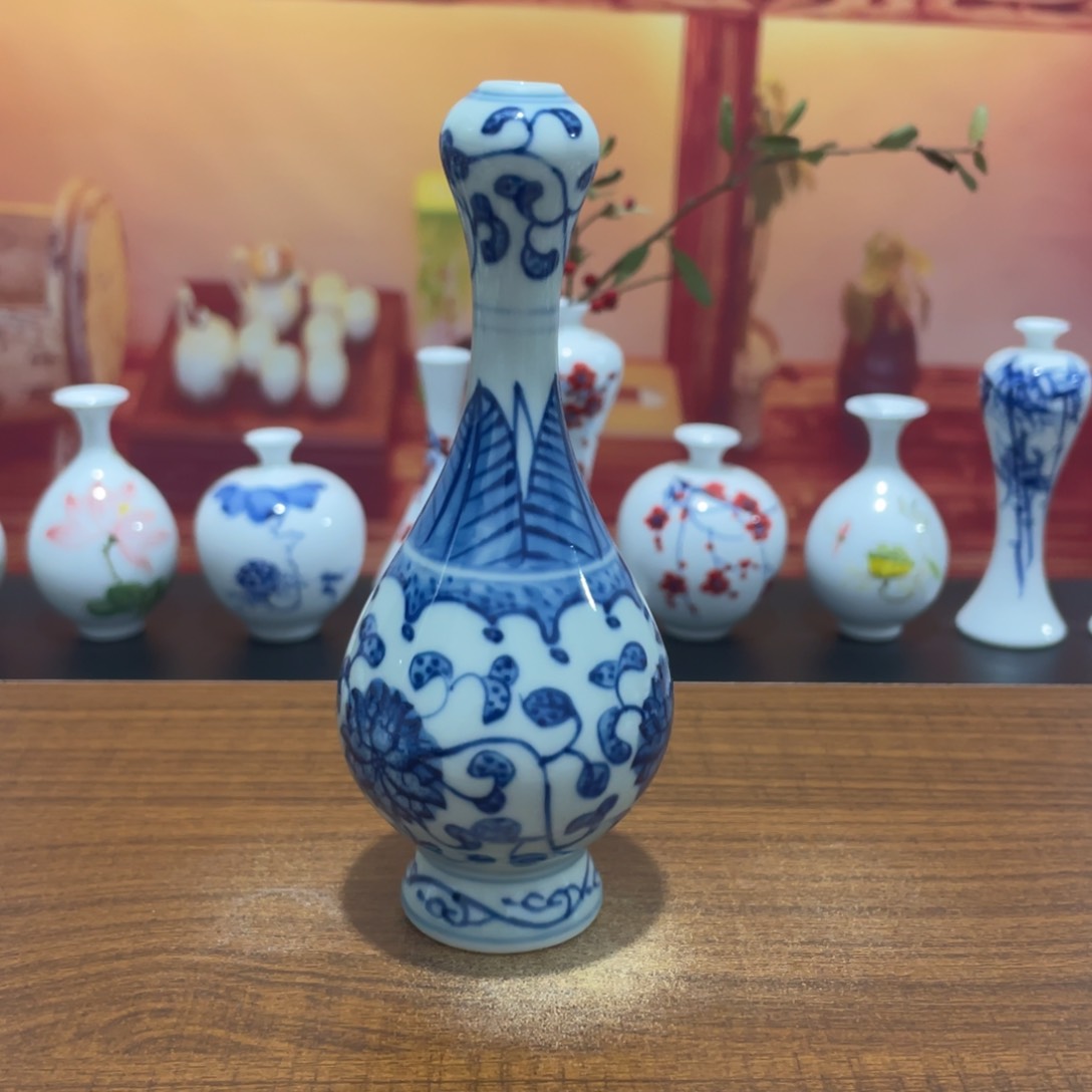 陶瓷景德镇小花瓶等着你