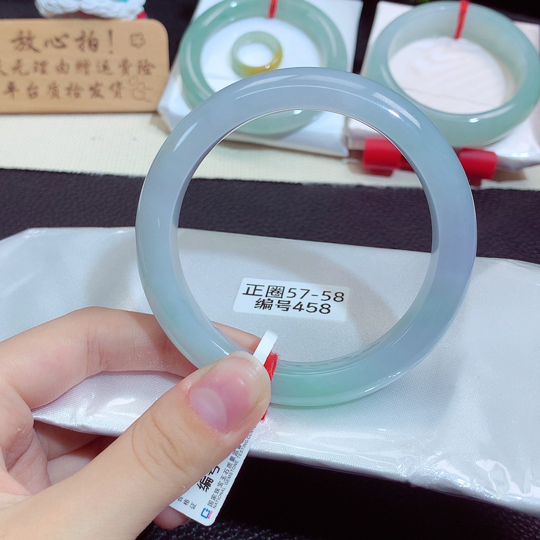 翡翠未镶嵌手镯458