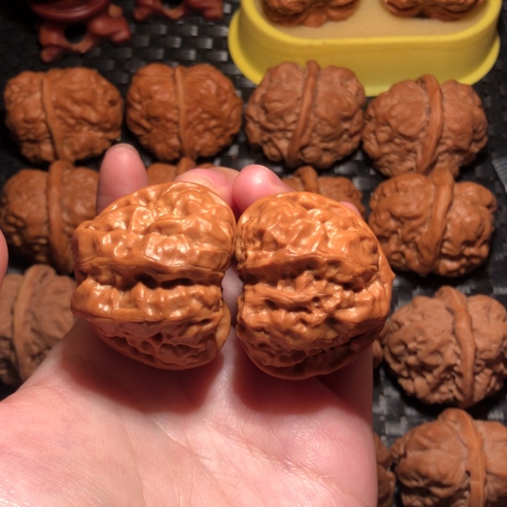 谪***吉把件文玩核桃蛤蟆