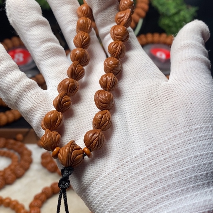 桃核吊坠兴*秦岭龙纹