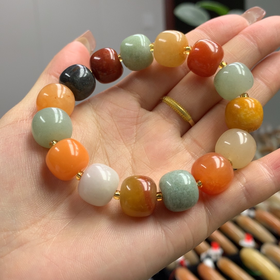 石英质玉未镶嵌串