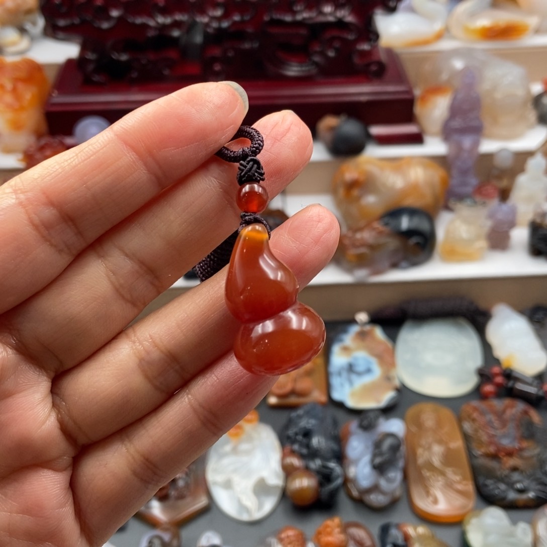 玛瑙/玉髓未镶嵌项链挂件