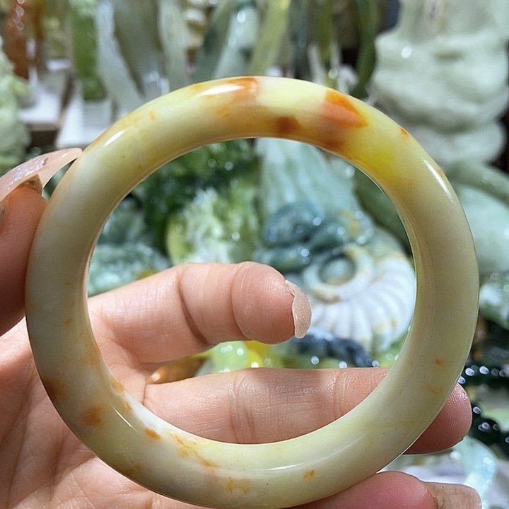 岫玉岫玉手镯未镶嵌