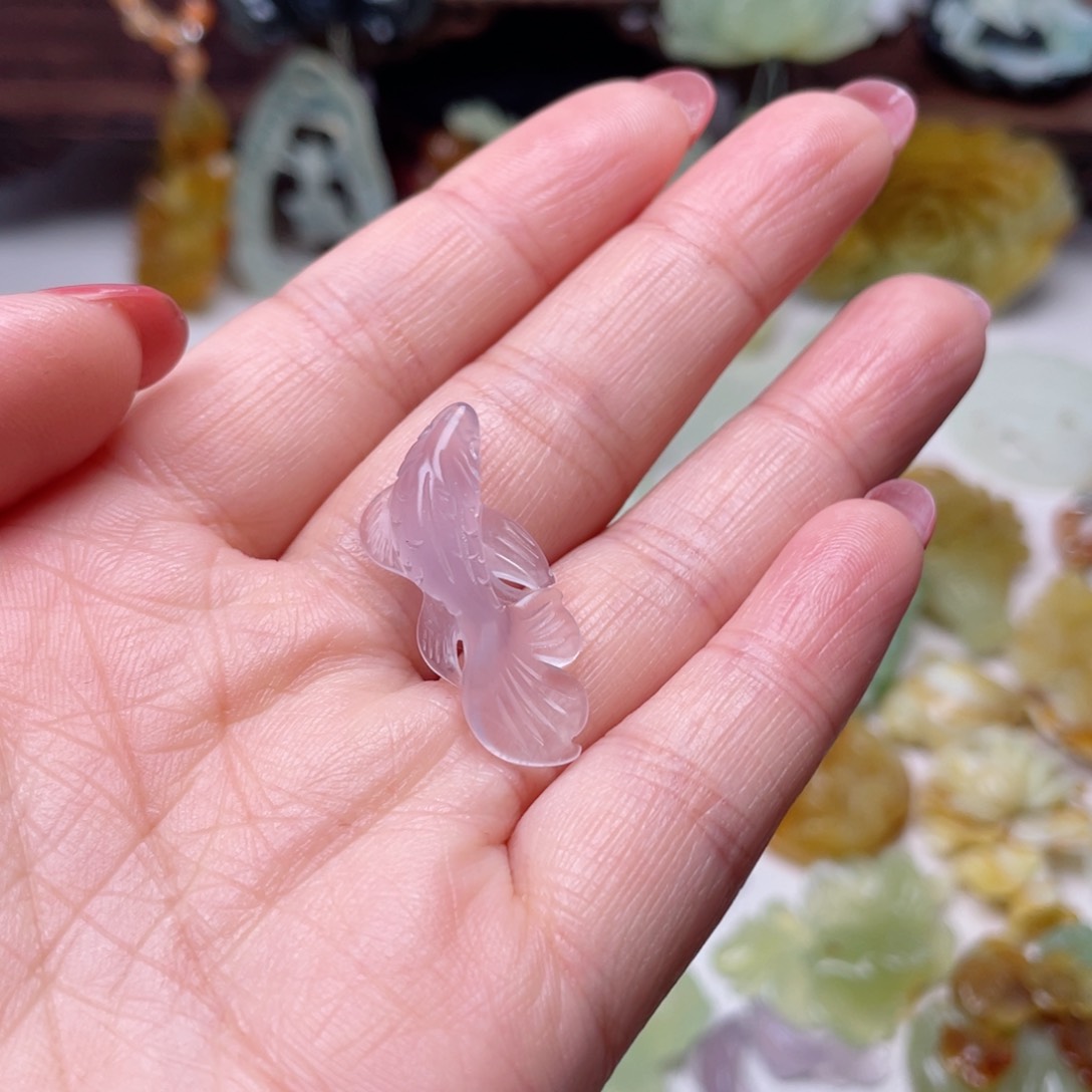 蛇纹石玉颈饰未镶嵌悦*