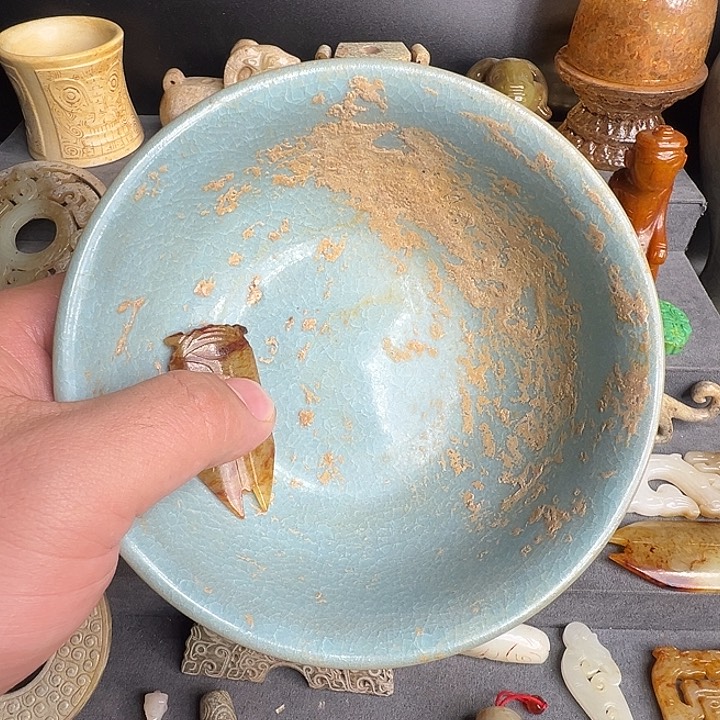 瓷片独**身陶瓷摆件与陶瓷制作