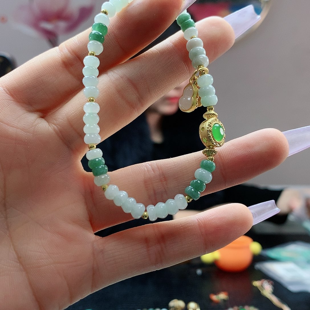 【闪购商品】翡翠手链未镶嵌，