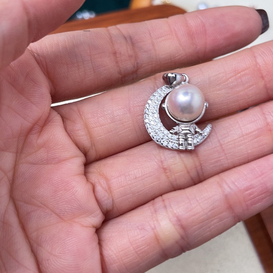 银S925镶嵌吊坠(不含链)海水珍珠