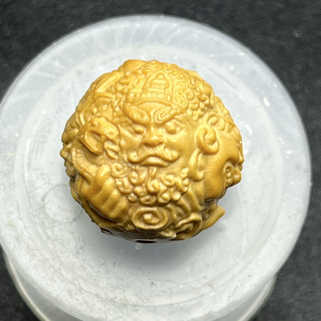 猴头雕刻单颗四大天王，光头强料走色快，雕刻立体纹路清晰