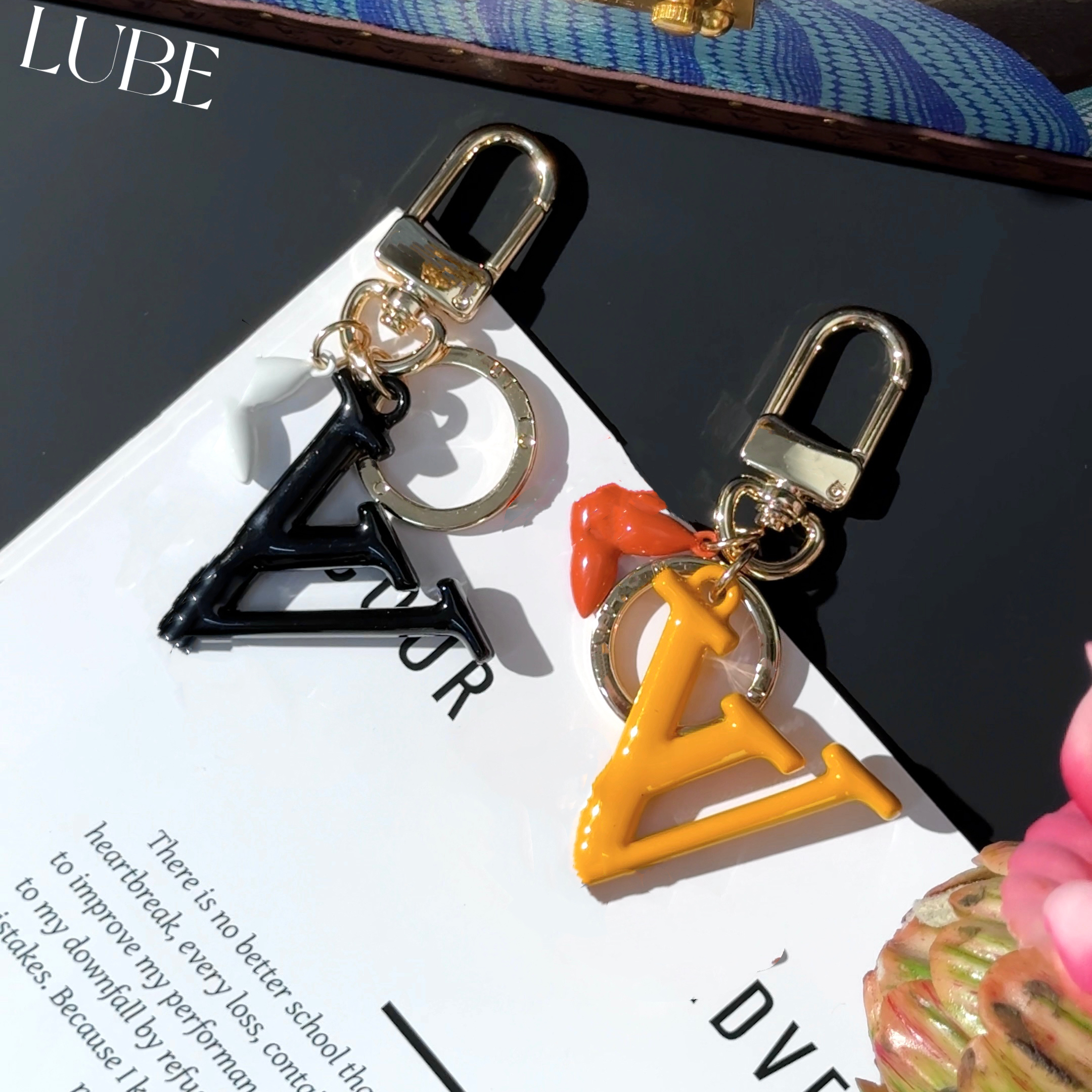 【路易挂件】歪歪高定金属手机链适用于安卓苹果手机壳