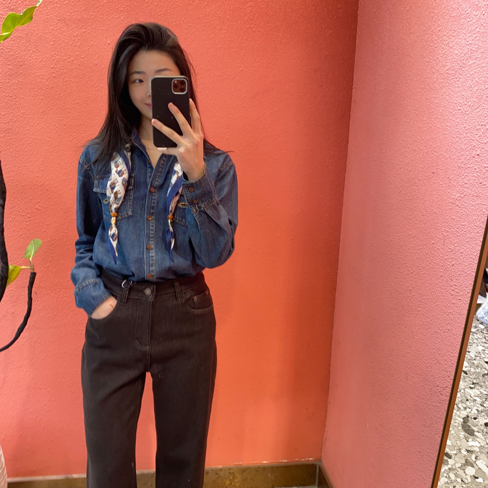 （默茗服装）小马丝巾复古蓝牛仔上衣