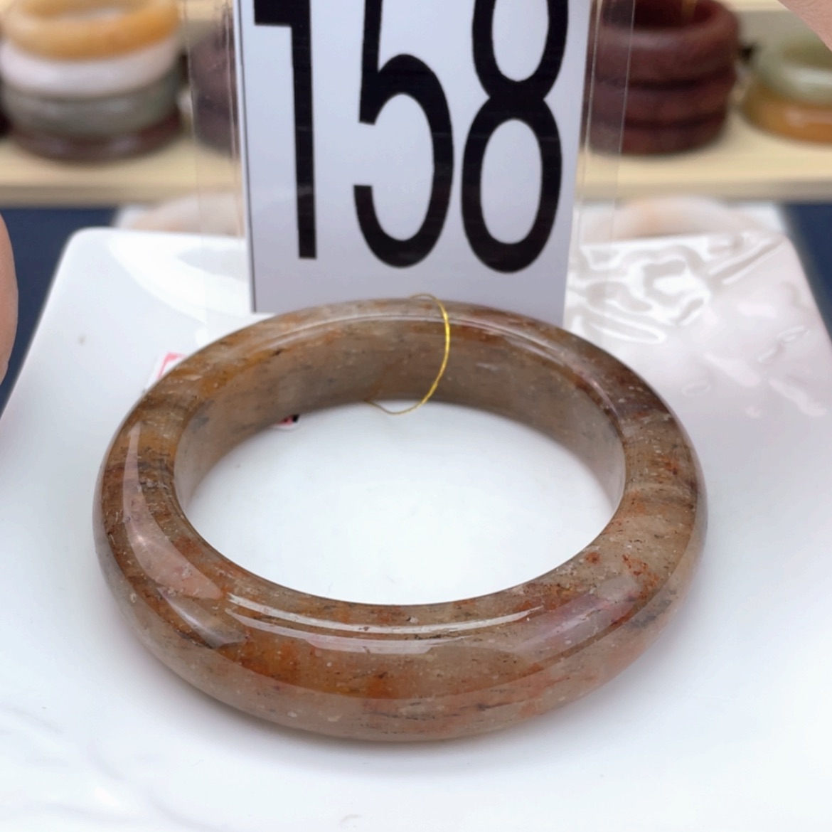 【闪购商品】石英质玉手镯未镶嵌